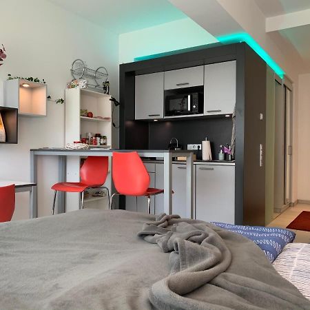 Exklusive WohlfüHloase By Rabe - Parkplatz & Free Netflix & Coffee-Bar Apartment Karlsruhe Exterior photo